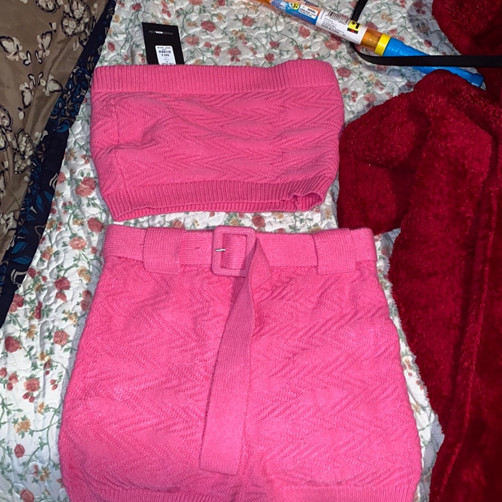 2 peice set in pink from fashion nova